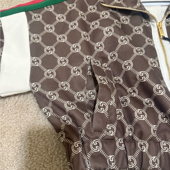 NEW!  Gucci Brown Technical Jersey Monogram  Logo Cropped Jacket - S - Picture 9 of 14